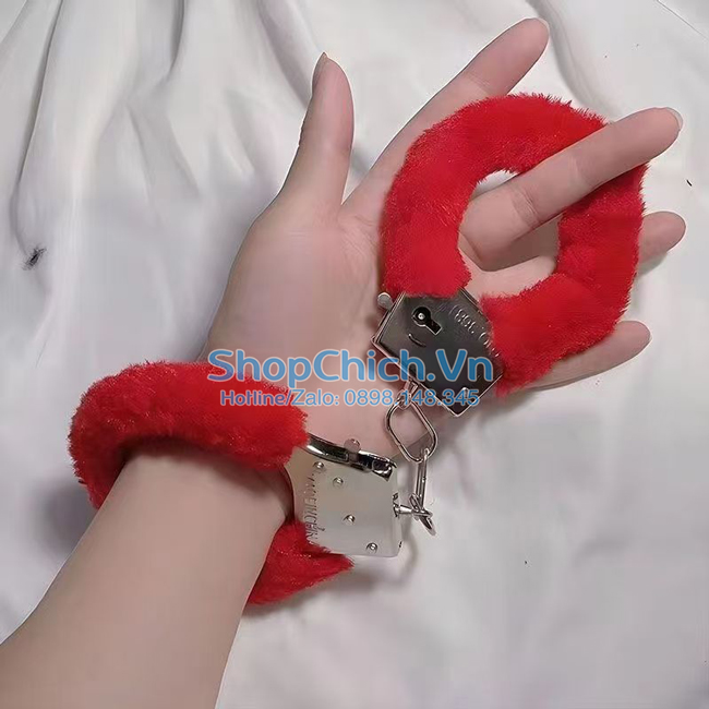 Còng tay tình yêu Còng Tay Tình Yêu Kim Loại Bọc Lông